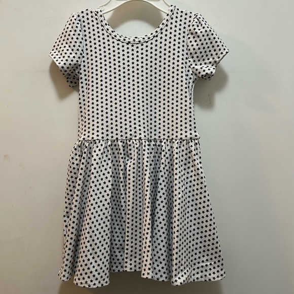 Dot Dot Smile dress size 12/24 months soft & twirly, white with black stars ✨ - Picture 1 of 5